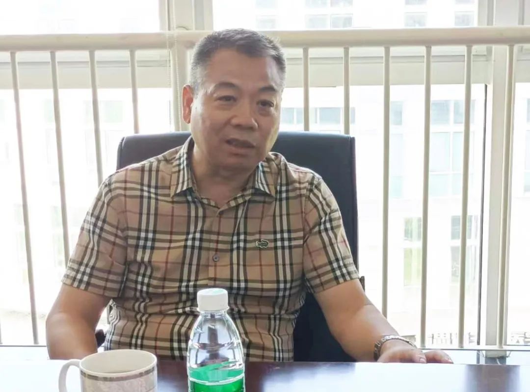 刘朗博士.jpg